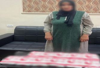 ضبط سيدة بحوزتها سلع غذائية لحث الناخبين على التصويت لصالح مرشح بإيتاي البارود