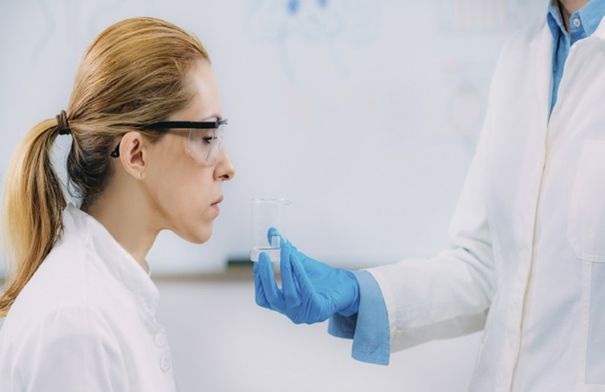 ضعف حاسة الشم قد يكون مؤشرا مبكرا على أمراض خطيرة...