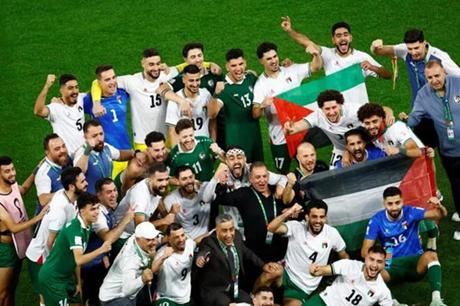 عاجل : تحديد منافسي سوريا وفلسطين في ربع نهائي كأس العرب وموعد المواجهتين الحاسمتين