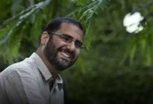 علاء عبد الفتاح يعبر عن صدمته بعد إعادة نشر تغريدات قديمة وسط دعوات بريطانية لترحيله