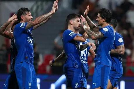 عودة بارزة لهجوم الهلال قبل استئناف الدوري السعودي
