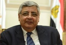 عوض تاج الدين يحذر: الاستخدام العشوائي للمضادات الحيوية يهدد الصحة