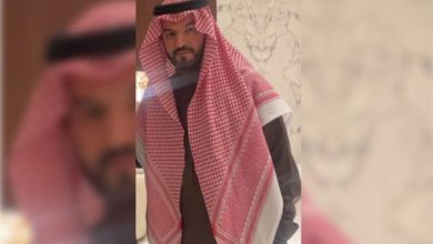 فهد بن نافل يُساند الهلال في لقاء الخليج