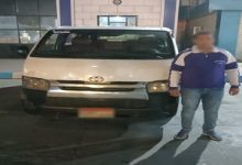 لعدم التزامه بتعريفة الركوب.. ضبط سائق ميكروباص تعدى على سيدة بالسب لتصويرها سيارته  في الإسكندرية