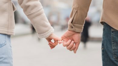 ما سر الانجذاب لشخص معين؟