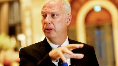 مبعوث بوتين يرحِّب بقرار الاتحاد الأوروبي بعدم استخدام الأصول الروسية المجمدة