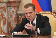 مدفيديف يصف قمة الاتحاد الأوروبي في بروكسل بـ "قمة اللصوص"