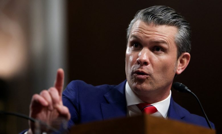 هيجسيث يدافع عن الضربات الأمريكية لقوارب يشتبه أنه تهرب مخدرات