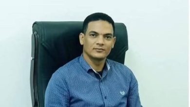 وفاة طبيب متأثرا بإصابته بطلق ناري طائش خلال قافلة طبية في قنا