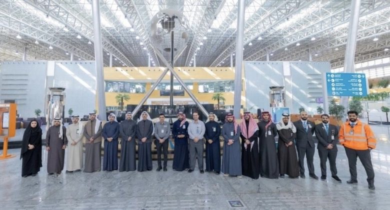 وفد من «الإطفاء» يطلع على أفضل التجارب في سلامة مشاريع السكك الحديدية بالسعودية