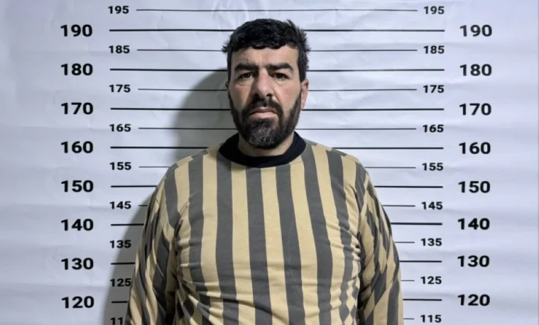 شجاع إبراهيم عقب القبض عليه.