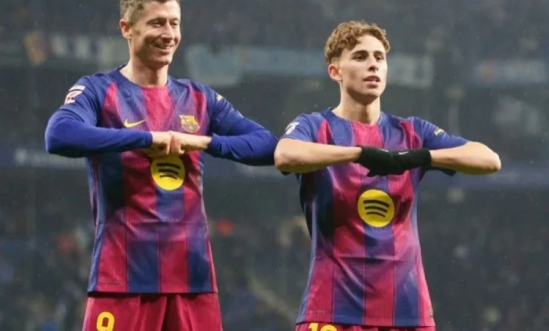 رفع برشلونة رصيده إلى 49 نقطة في صدارة جدول ترتيب «الليغا»، متقدماً بفارق 7 نقاط عن ريال مدريد.