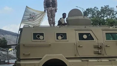 قوات العمالقة تنتشر في جبل حديد في عدن.