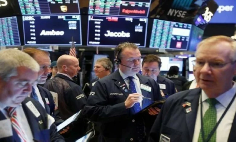 مؤشر ستاندرد آند بورز 500 ارتفع بواقع 44.32 نقطة أو 0.64% ليصل إلى 6965.78 نقطة.