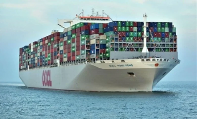 دراما في عرض المتوسط.. سفينة شحن تختفي قبالة السواحل الليبية