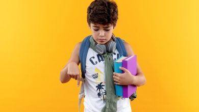 3 أسباب تغفل عنها الأم وتؤدي إلى تدني درجات طفلها المدرسية