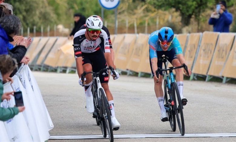 "الإمارات للدراجات" يصعد منصة التتويج للمرة الثانية في "تشالينج مايوركا"