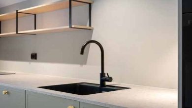 أسرار تنظيف حوض المطبخ والعناية بملحقاته للحفاظ على نظافته وعمره الطويل