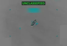 أميركا استخدمت طائرة سرية بتمويه يجعلها تبدو مدنية لاستهداف قارب في الكاريبي