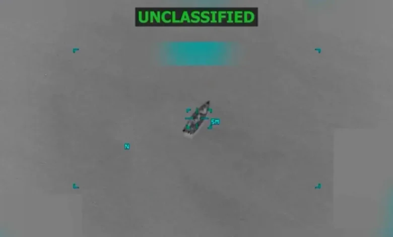 أميركا استخدمت طائرة سرية بتمويه يجعلها تبدو مدنية لاستهداف قارب في الكاريبي