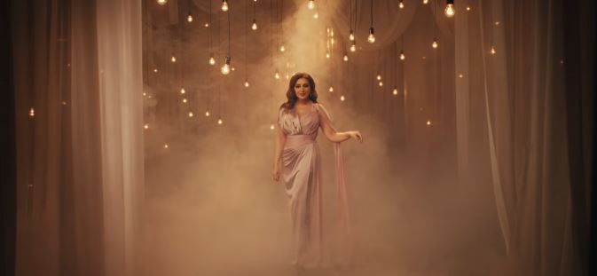 أنغام تطرح «الحب حالة» أولى أغانيها لعام 2026