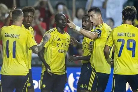 أين اختفى رونالدو؟.. كواليس مثيرة في مران النصر وتأكد غياب صخرة الدفاع