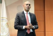 إحالة وزير التربية والتعليم المصري إلى المحاكمة بتهمة الامتناع عن تنفيذ حكم قضائي