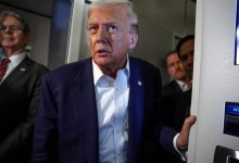 إدارة ترامب تبدأ محادثات مع شركات النفط الأمريكية بشأن فنزويلا