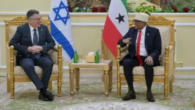 "إسرائيل" تبدأ تدخلاتها في الصومال والأخيرة تدين زيارة وزير خارجية الاحتلال السرية لهرجسيا
