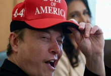 إيلون ماسك: لا تدرسوا الطب، الأمر لم يعد مجديًا!