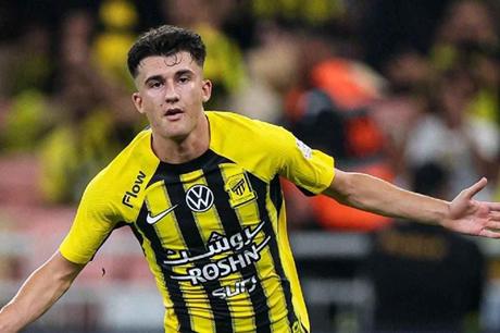 اتحاد جدة في ورطة بسبب أوناي هيرنانديز