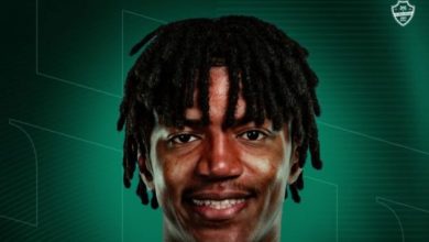 الأهلي يُعلن تفاصيل انتقال أيمن فلاتة إلى نيوم