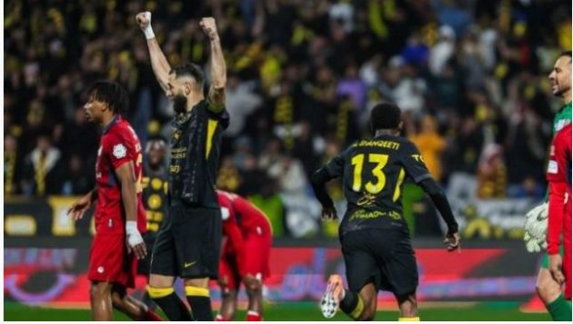 الاتحاد يتعثر بالتعادل مع ضمك