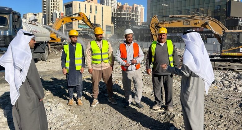 البلدية تراقب اشتراطات هدم عقارات في حولي