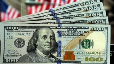 الدولار يتجه لأكبر خسارة أسبوعية منذ حزيران 2025...