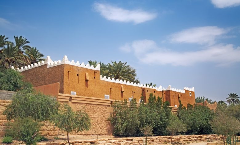 الرياض وجهة سياحية مثالية لعشاق التراث والاستكشاف