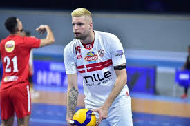 الزمالك يعلن عودة المحترف الروسي ديميتري ياكوفليف لفريق الطائرة