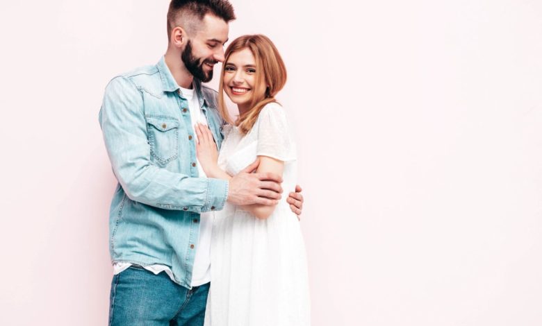 الفرق بين الاحتواء والتجاهل في الحياة الزوجية