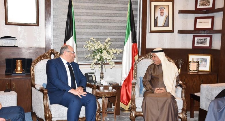 الفضالة بحث مع أبو الوفا موضوعات متعلقة بـ«المقيمين بصورة غير قانونية» من الدارسين في مصر