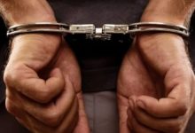 القبض على مسجل خطر بقنا لاحتجازه أسرة تحت تهديد السلاح