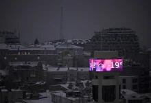 الكرملين منفتح على حوار مع واشنطن حول التسوية ويتهم زيلينسكي بعرقلتها