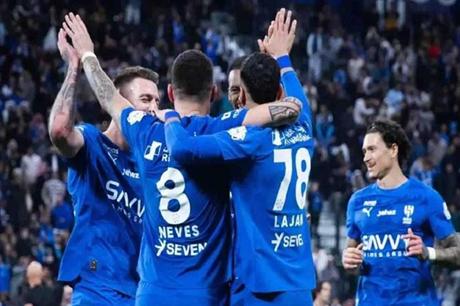 الهلال في ضيافة الرياض لتعزيز صدارته بالدوري السعودي