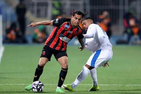 الهلال يتعثر أمام الرياض بالدوري السعودي