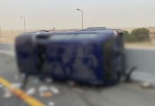 انقلاب مركبة على طريق صباح الأحمد وإصابة 4 أشخاص