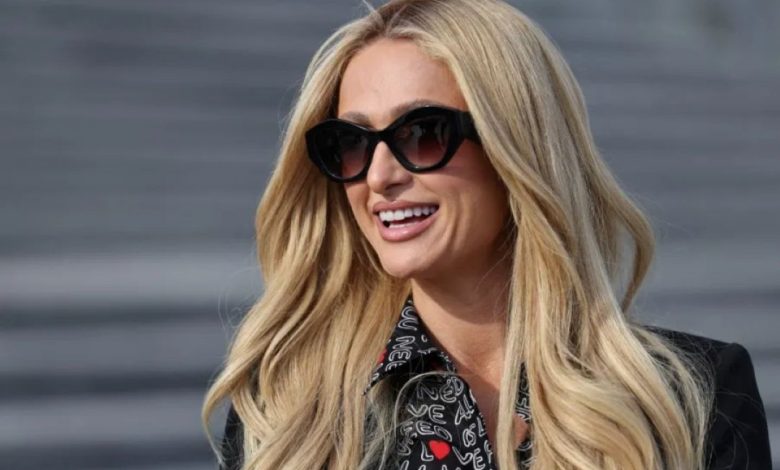 باريس هيلتون تكشف عن رأيها في الأمومة وتتغزل في زوجها