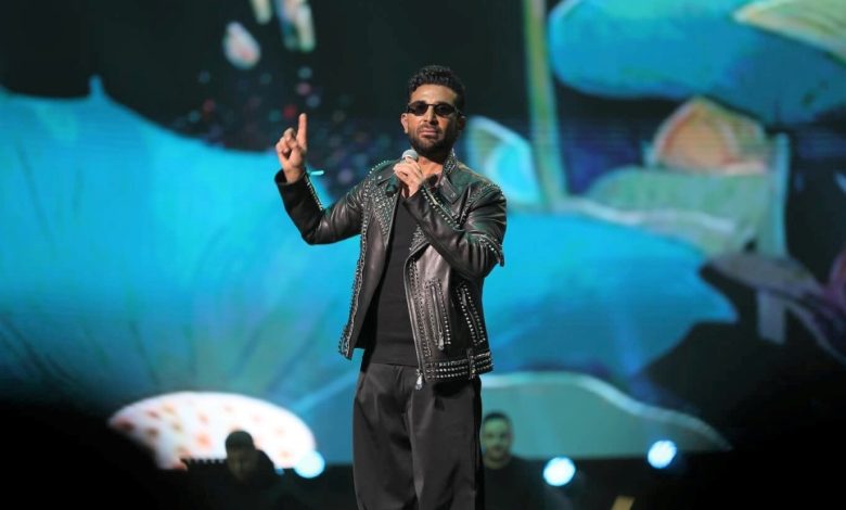 بحفل بموسم الرياض.. أحمد سعد والموهبة مهند الباشا يغنيان أغنية لـ عبد المجيد عبد الله