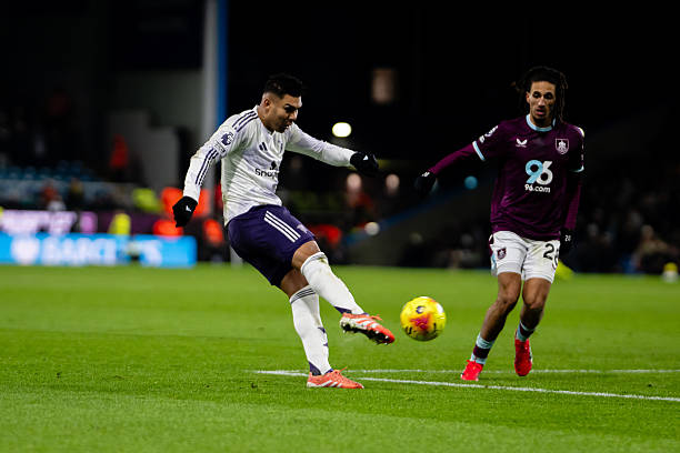 بعد إقالة أموريم.. مانشستر يونايتد يتعادل مع بيرنلي في البريميرليج