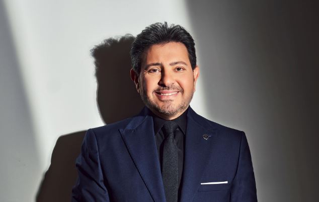 بعد عملية تثبيت فقرات.. هاني شاكر يطمئن جمهوره ويكشف موعد عودته للنشاط الفني