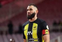 بنزيمة يطلب الاستبعاد من لقاء النجمة