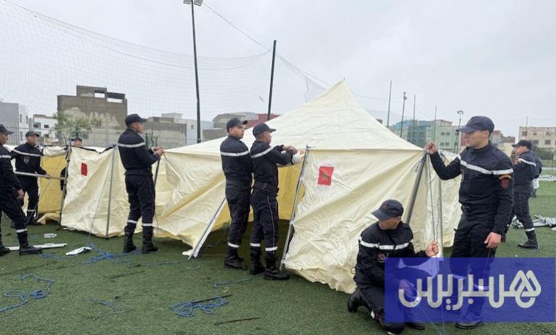تجهيز خيام لإيواء متضررين